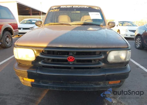 1994 Mazda B3000 Cab Plus z USA, uszkodzony, nr VIN 4F4CR16U5RTM93003